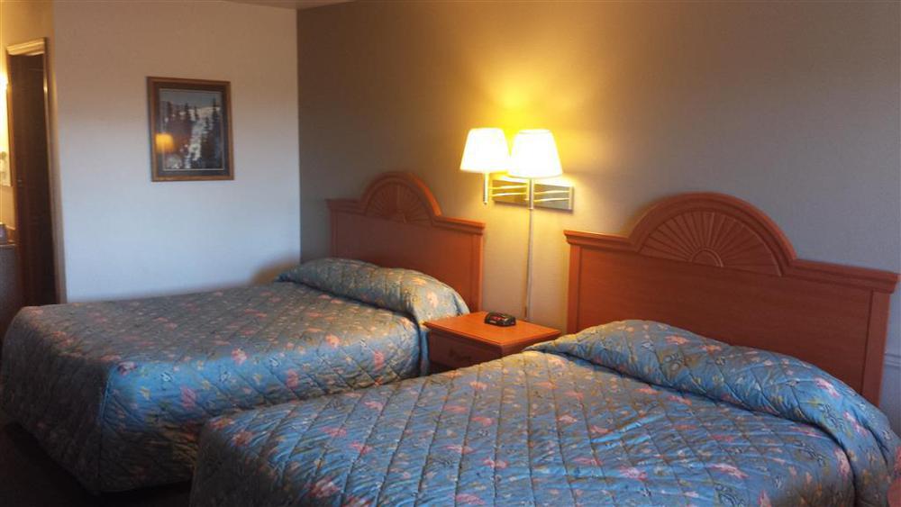 Americas Best Value Inn Burns Δωμάτιο φωτογραφία