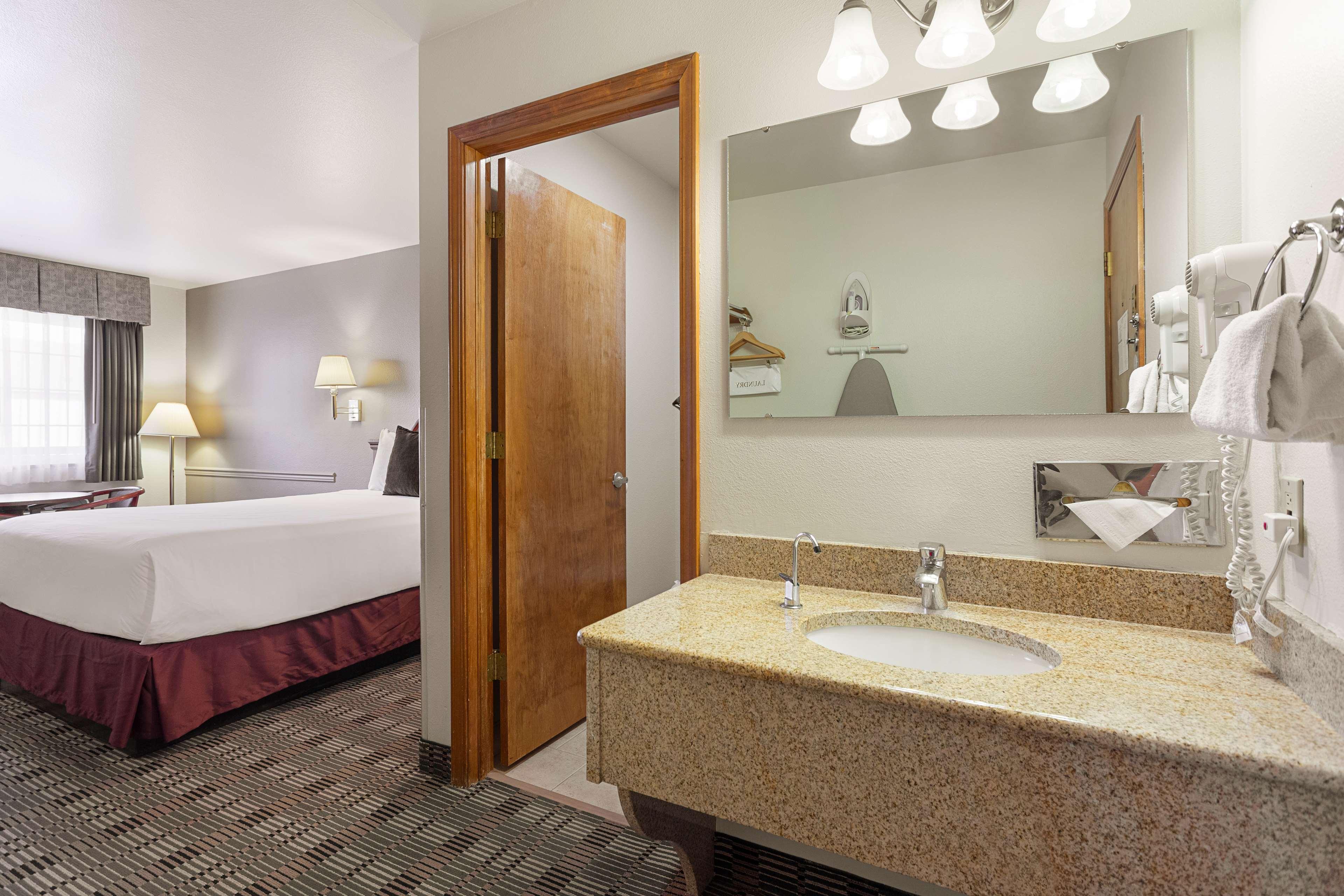 Americas Best Value Inn Burns Εξωτερικό φωτογραφία