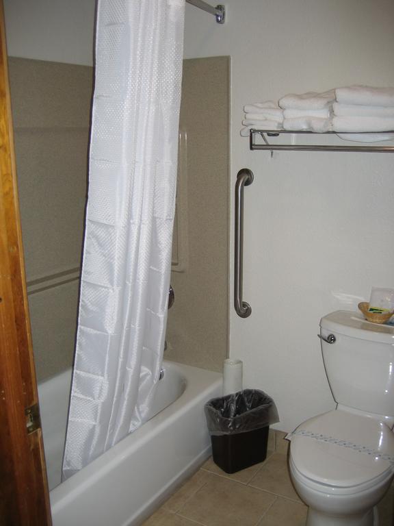 Americas Best Value Inn Burns Εξωτερικό φωτογραφία
