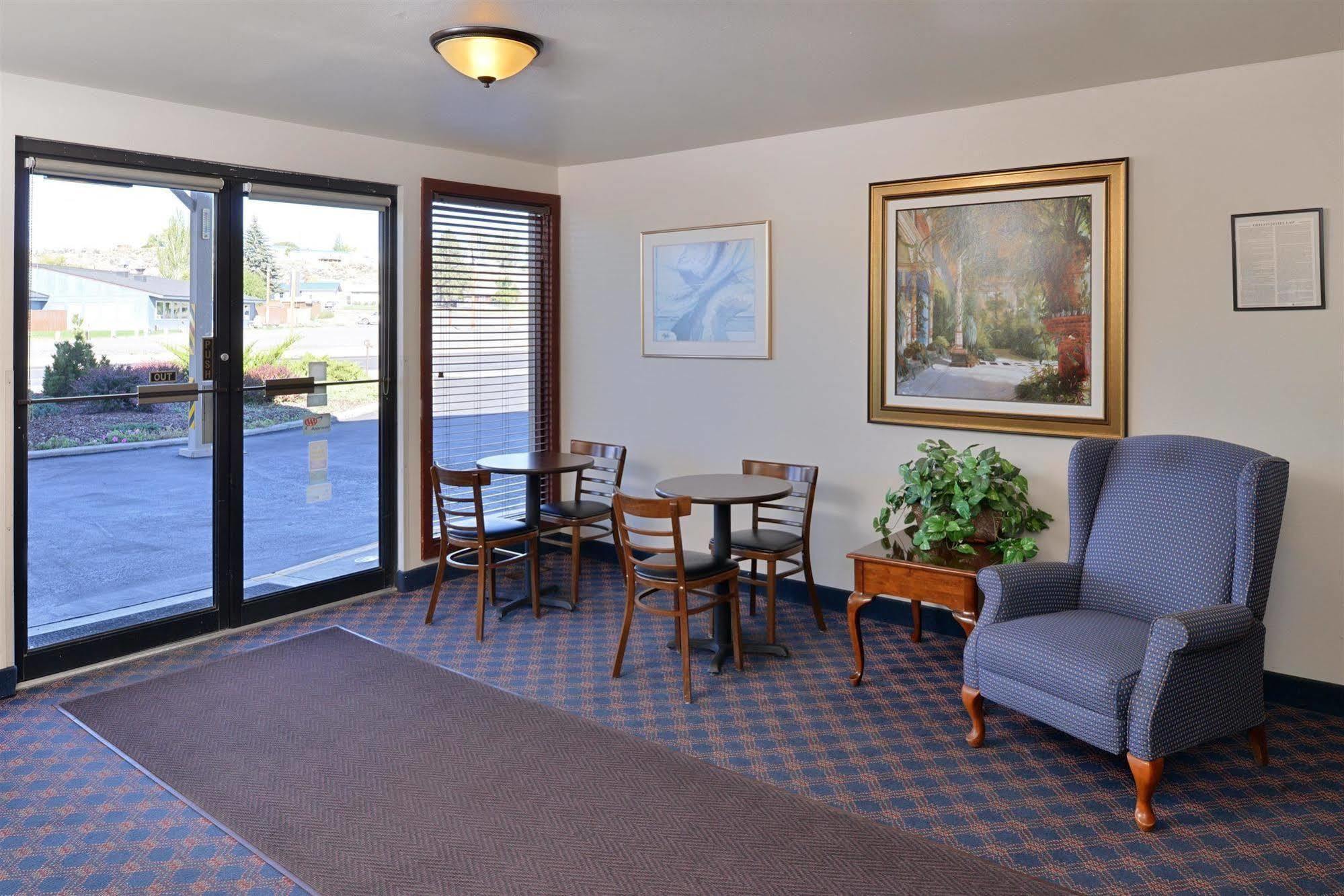 Americas Best Value Inn Burns Εξωτερικό φωτογραφία